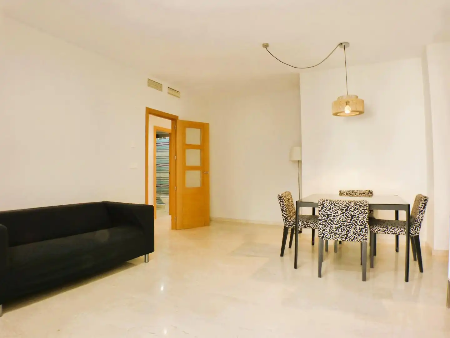Apartament de lloguer a Paus - Poligono San Blas