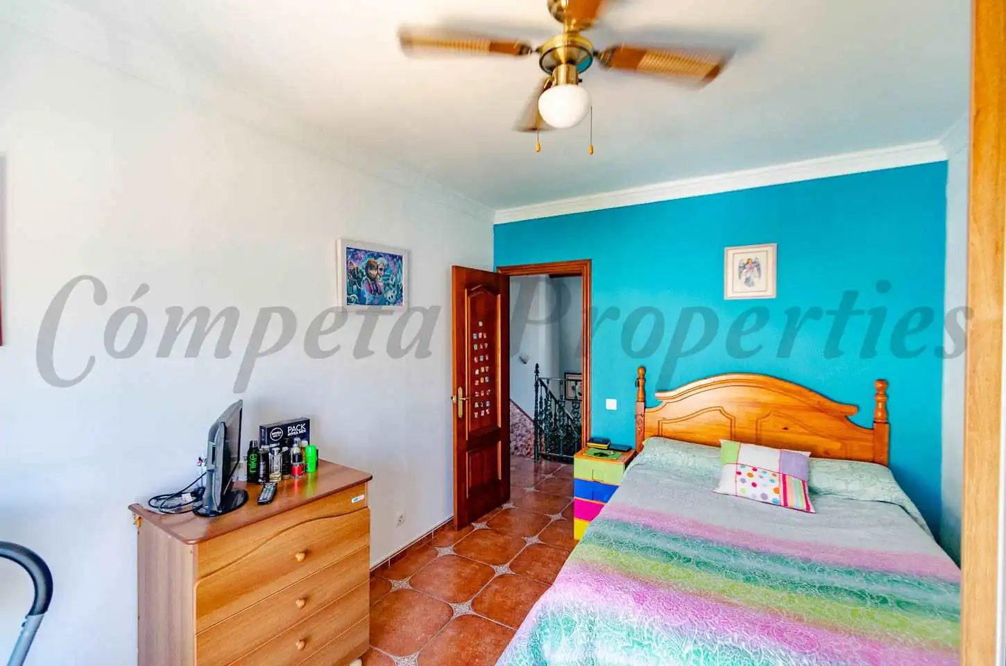 Casa amb piscina en venda a Canillas de Albaida, imagen 8
