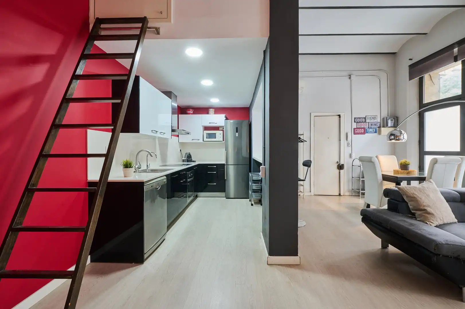 Cuina de Dúplex en venda en Barcelona amb Aire condicionat, Calefacció i Parquet