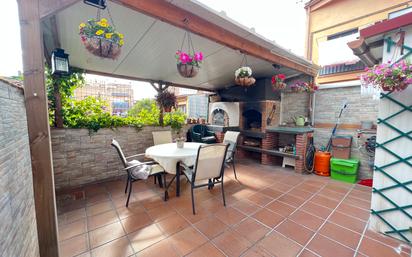 Terrassa de Casa o xalet en venda en Llinars del Vallès amb Aire condicionat, Terrassa i Balcó