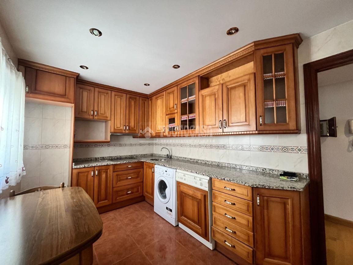 Kitchen of Flat for sale in  Zaragoza Capital