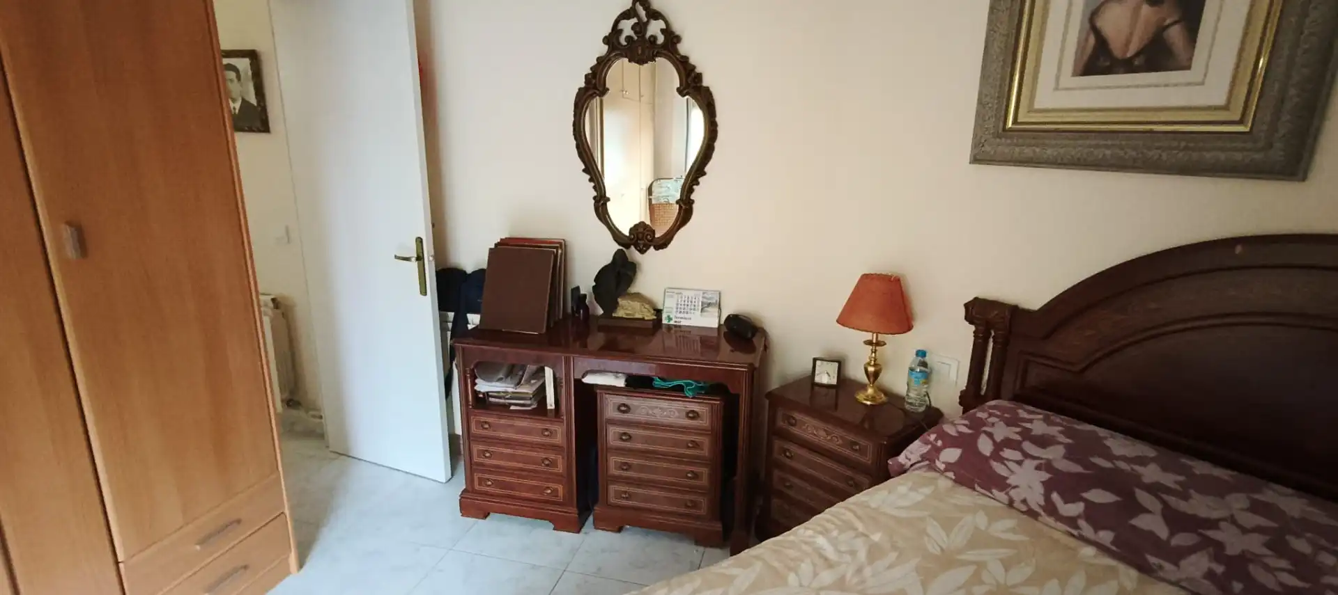 Schlafzimmer von Wohnung zum Verkauf in Pineda de Mar mit Klimaanlage und Heizung