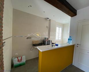 Kitchen of Apartment for sale in  Granada Capital