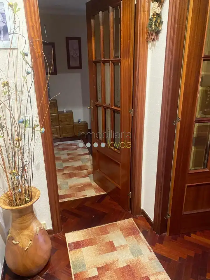 Flat with lift to rent in Ponteareas, imagen 5