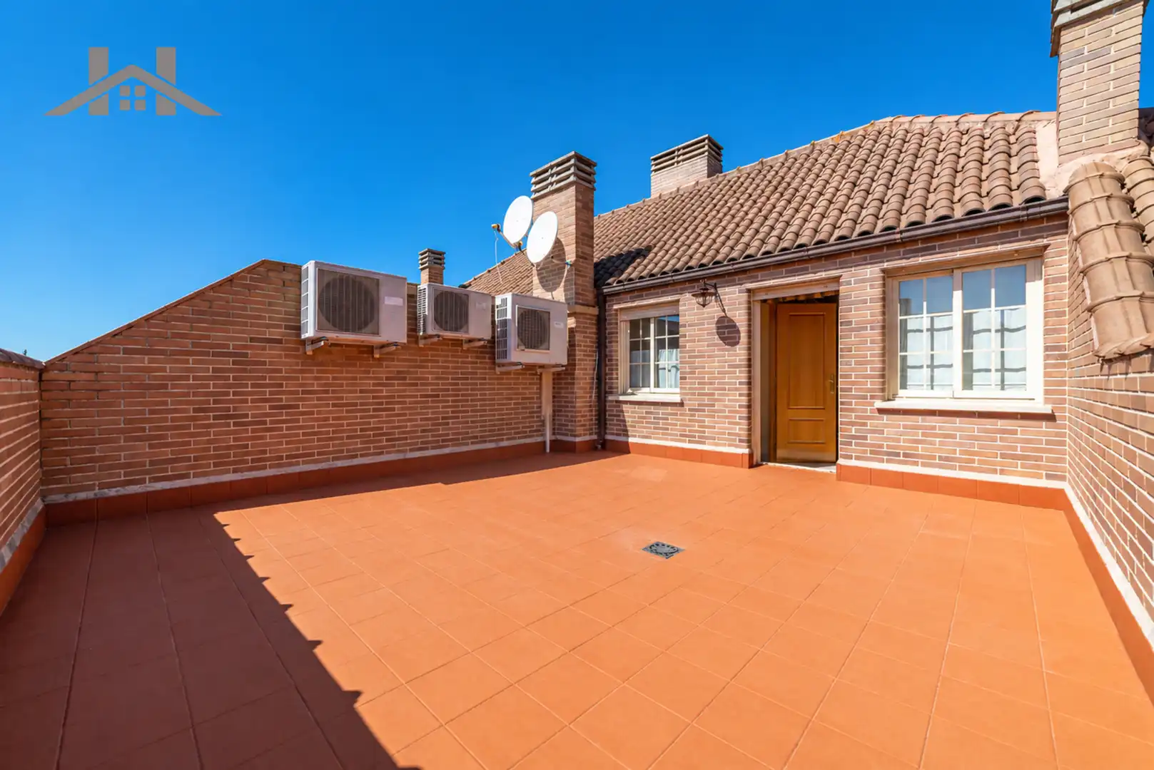 Terraza de Casa adosada en venta en Majadahonda con Aire acondicionado, Calefacción y Jardín privado