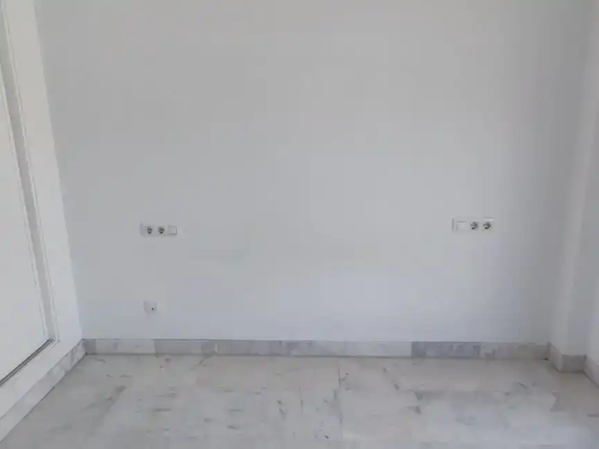 Flat for sale in Almensilla  with Air Conditioner, Private garden and Storage room