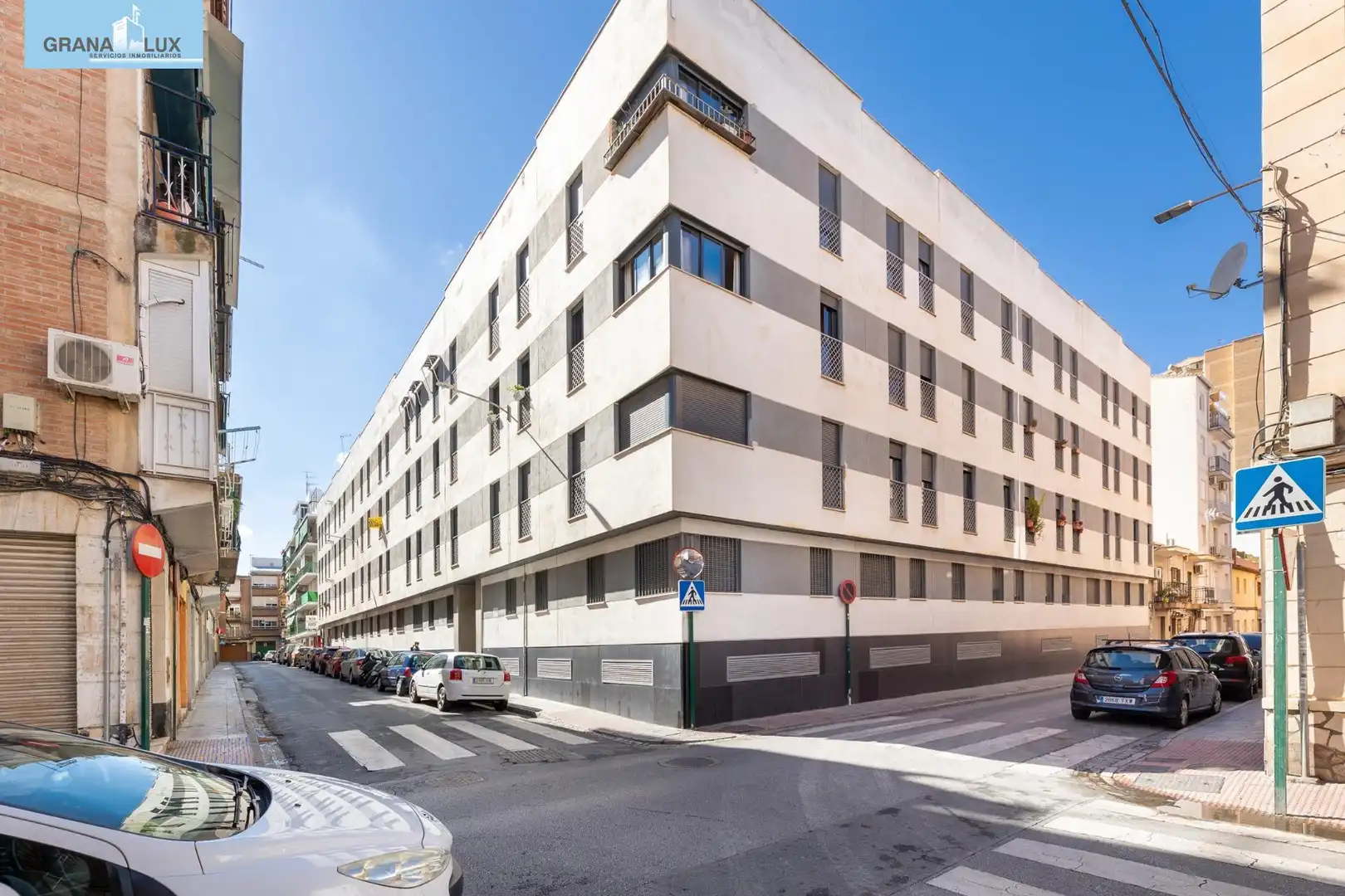 Piso con ascensor en venta en Calle Santa Adela
