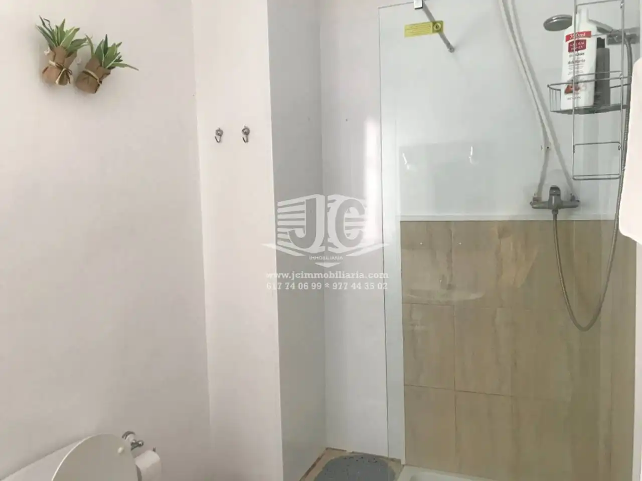 Flat for rent in Calle CARBÓ, Centre