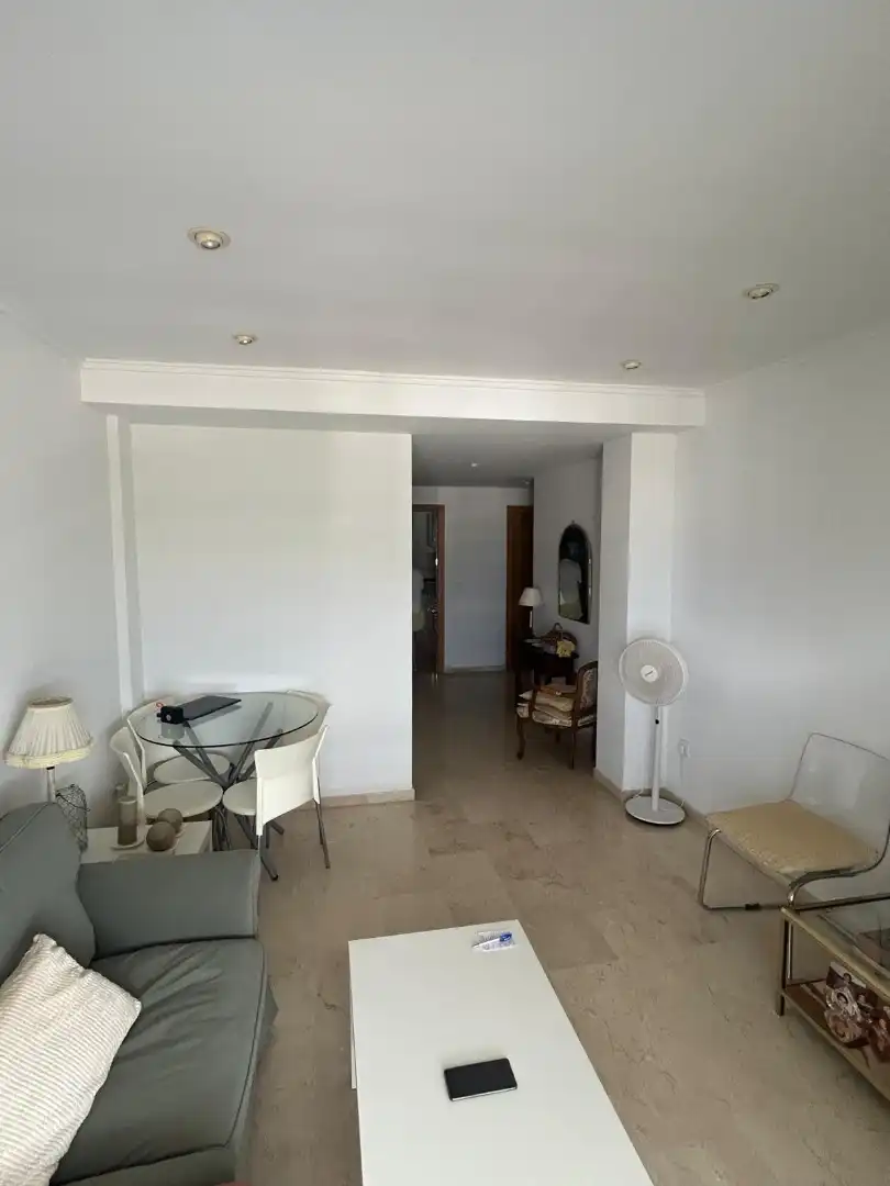 Appartamento con piscina in vendita a Carrer del Comtat 129, imagen 4