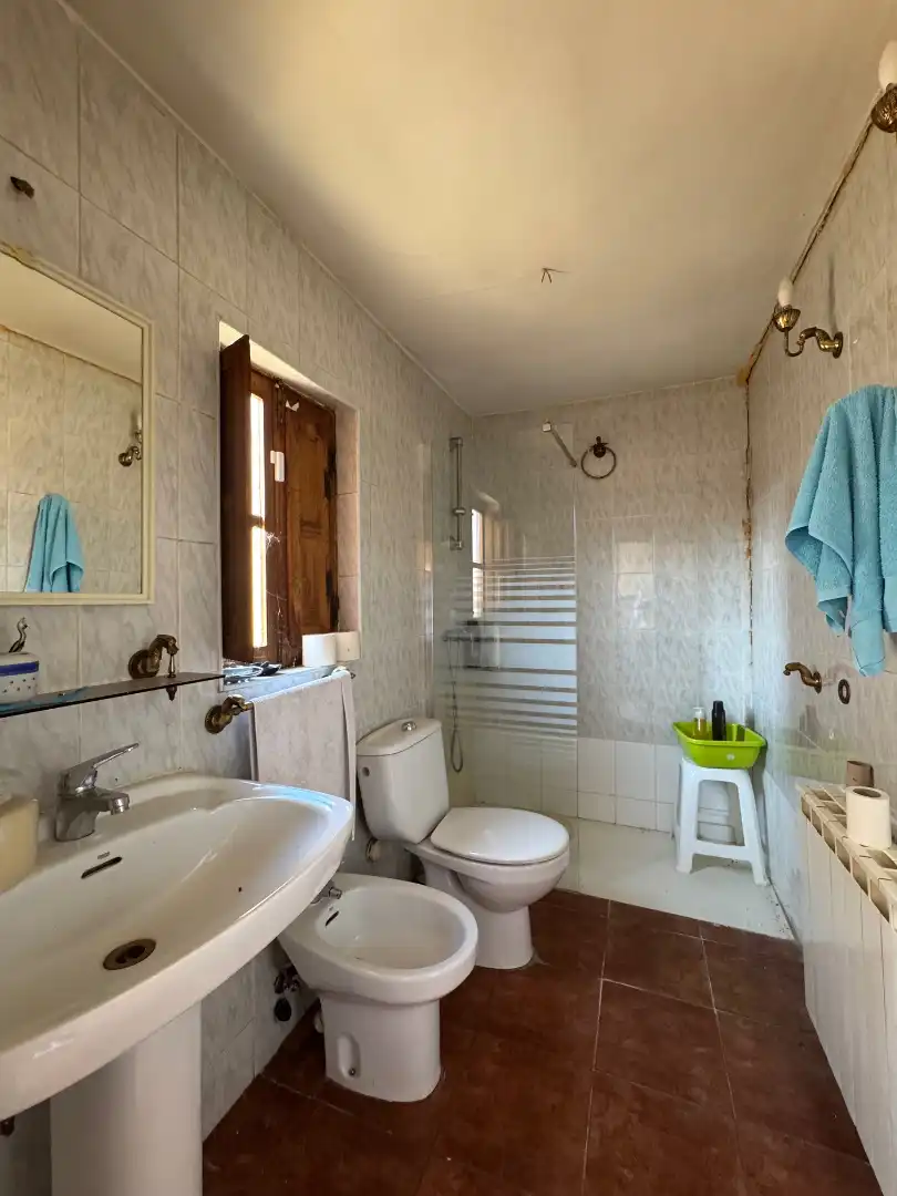 Bathroom of Country homes for sale in Barcial de la Loma  with Heating, Terrace and Storage room