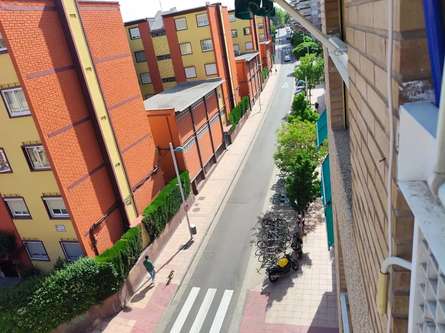 Vista exterior de Pis en venda en Zaragoza amb Aire condicionat, Calefacció i Traster