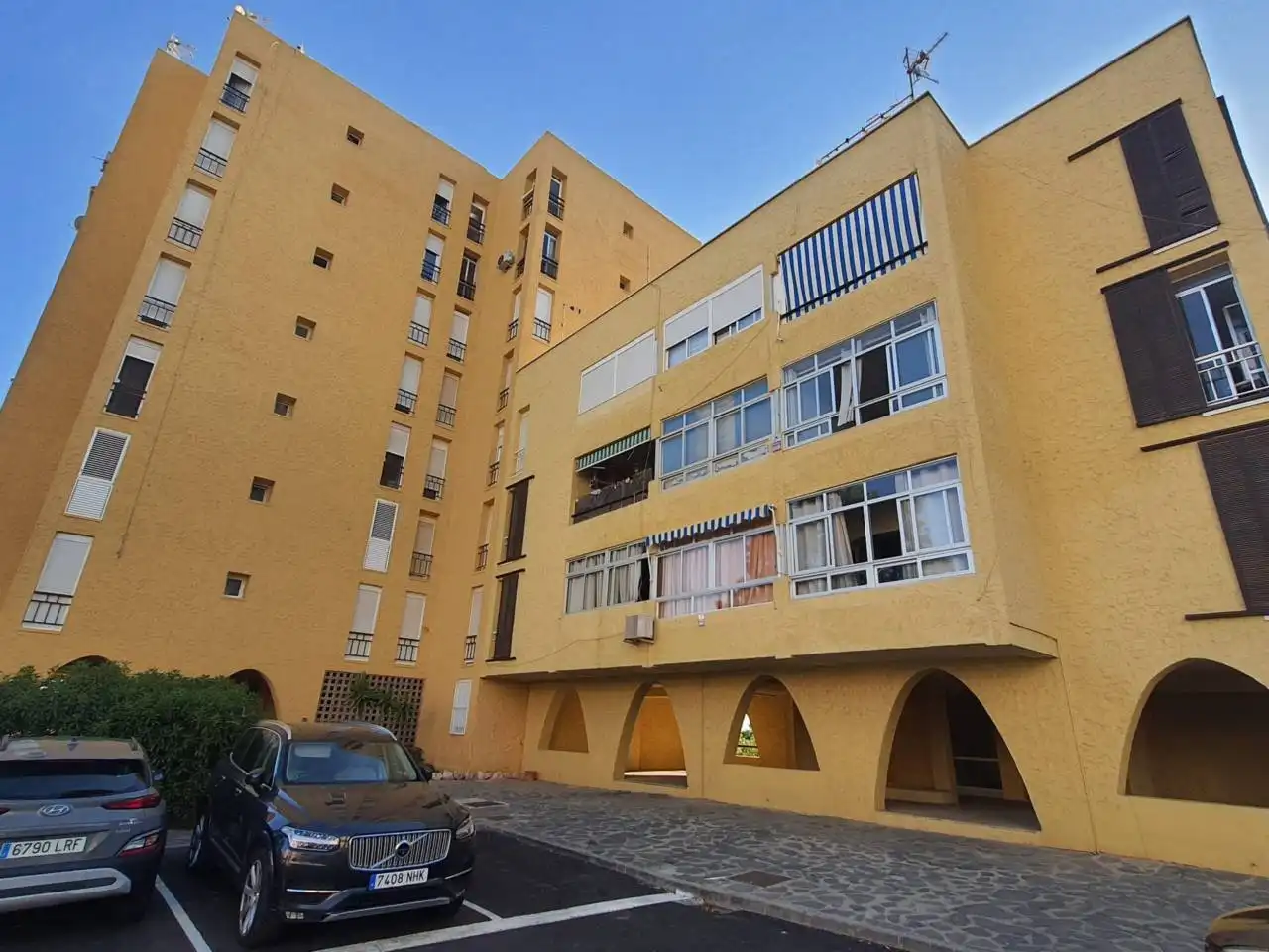 Vista exterior de Estudio de alquiler en El Ejido con Aire acondicionado y Amueblado