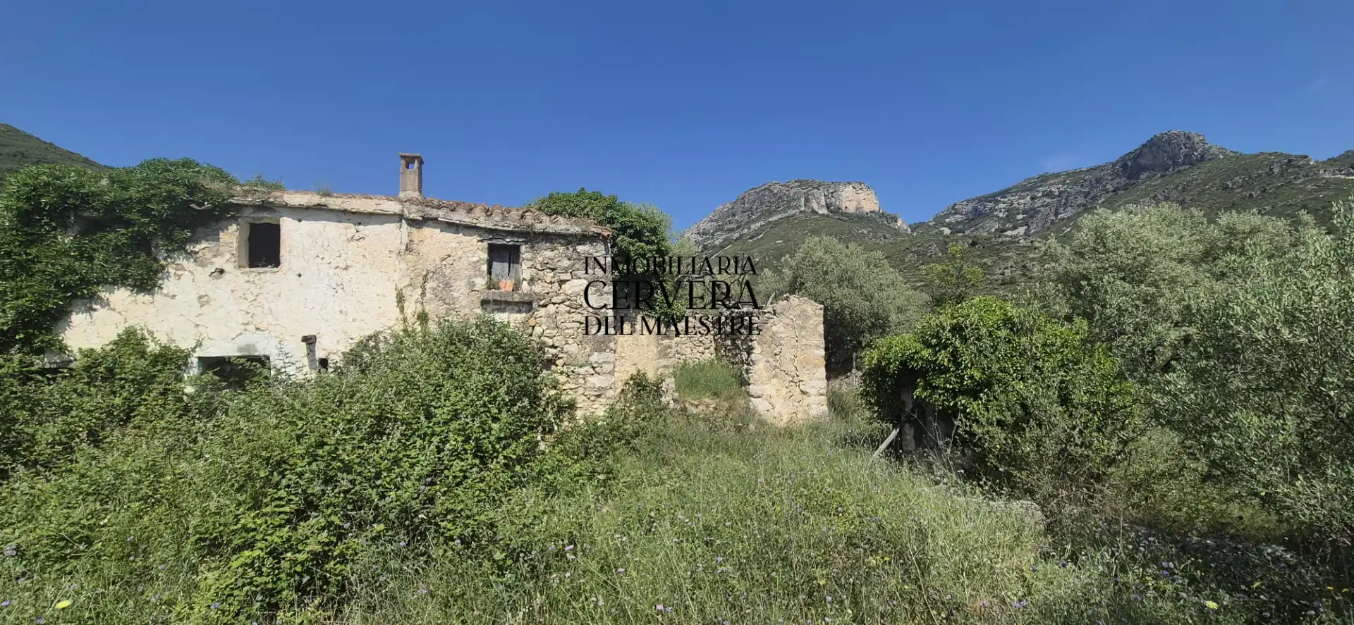 Finca rústica en venda en Rossell