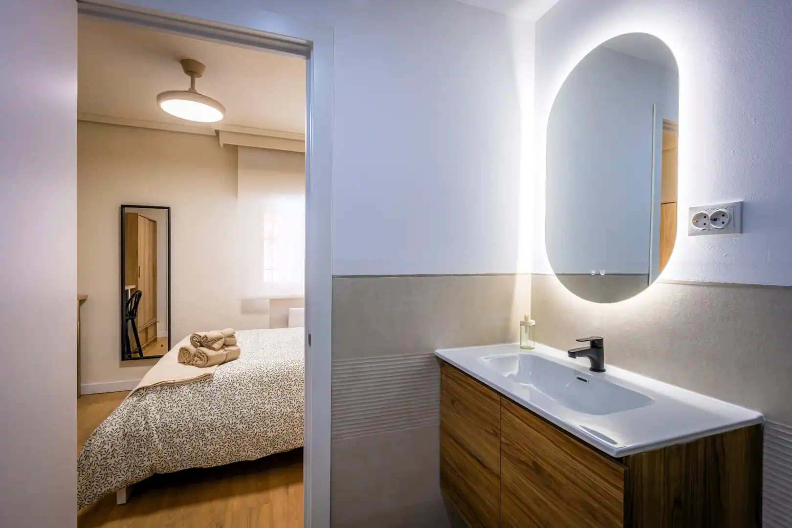 Bedroom of Flat for share in Parla  with Heating, Furnished and Oven