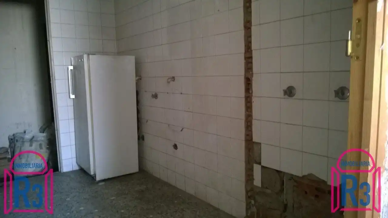 Local comercial en venda a Trobajo del Camino, imagen 8