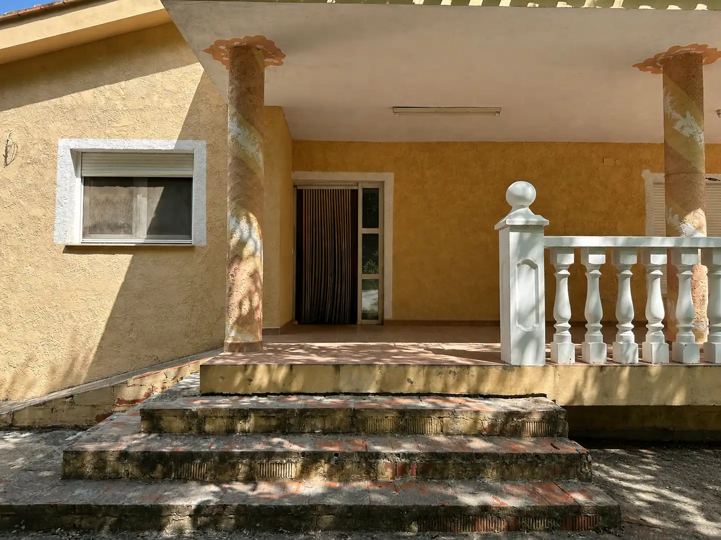 Exterior view of Houses for sale in Ontinyent  with Air Conditioner, Heating and Private garden