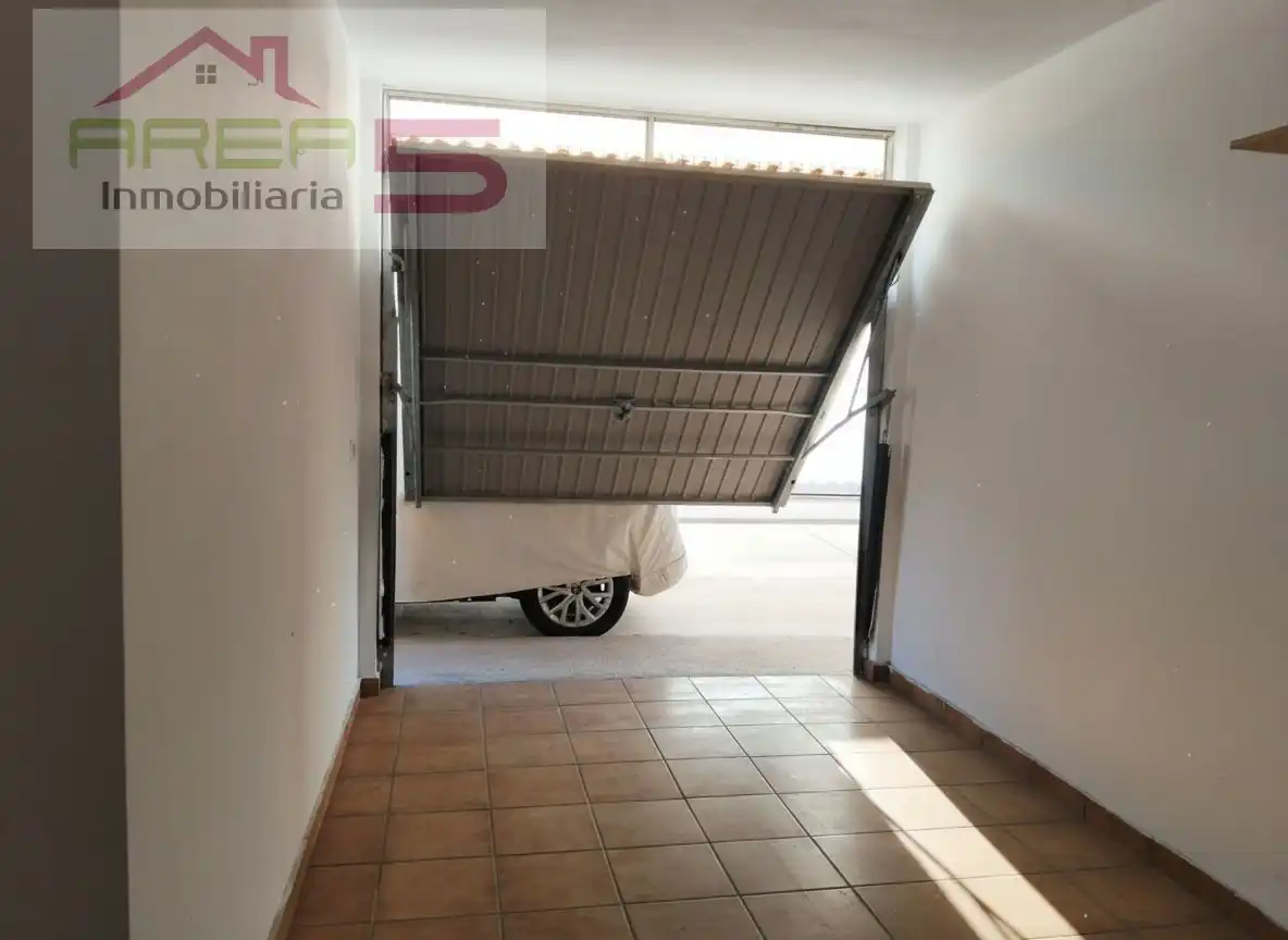 Parking de Casa o chalet en venta en Talayuela con Terraza