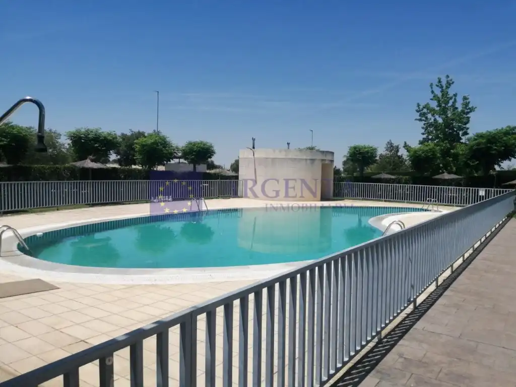 Flat with lift for sale in Ruta de la Plata