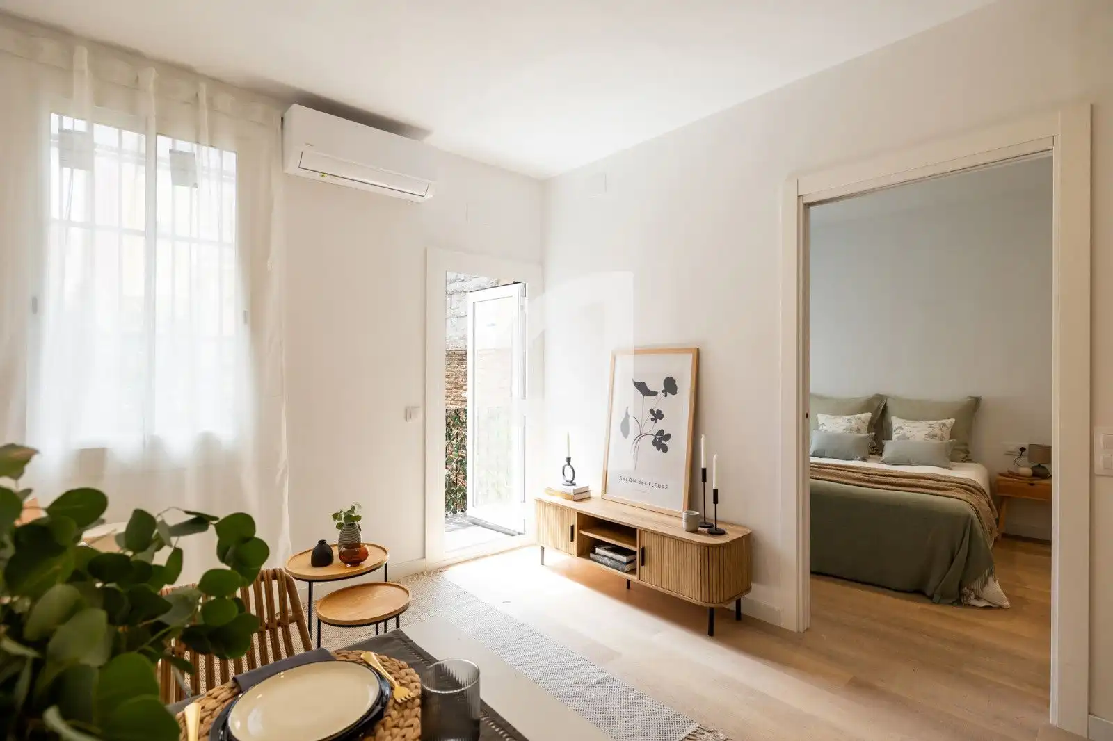 Flat with terrace for sale in Pintor Pahissa, imagen 3