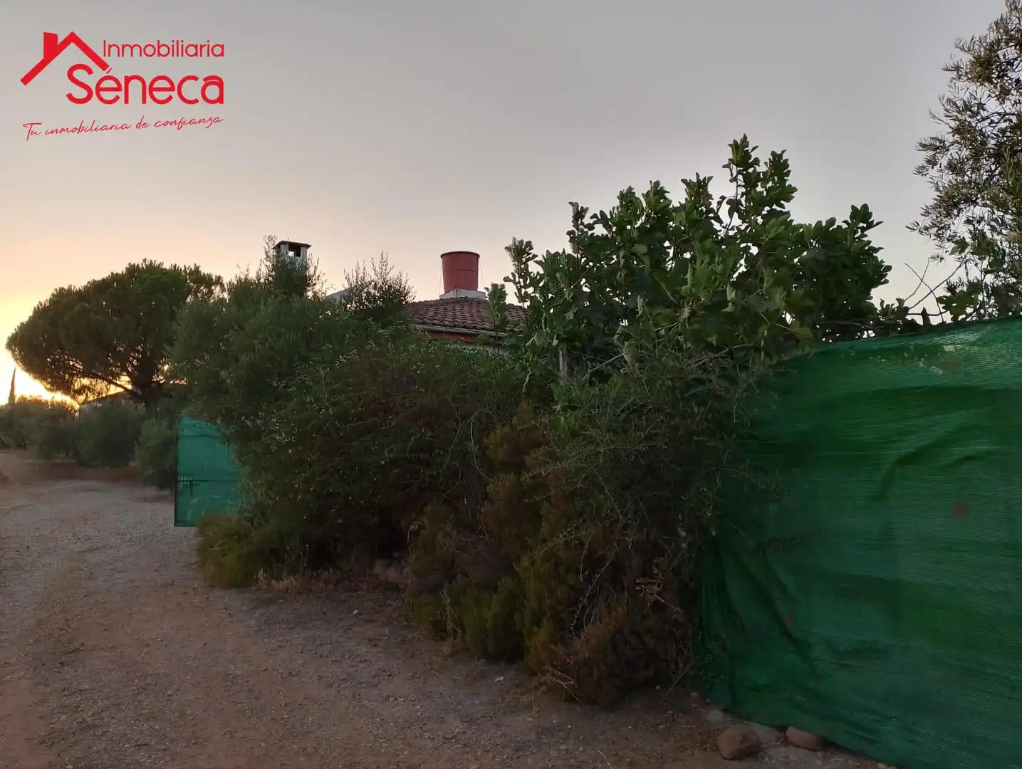 Houses for sale in Montoro  with Air Conditioner and Furnished