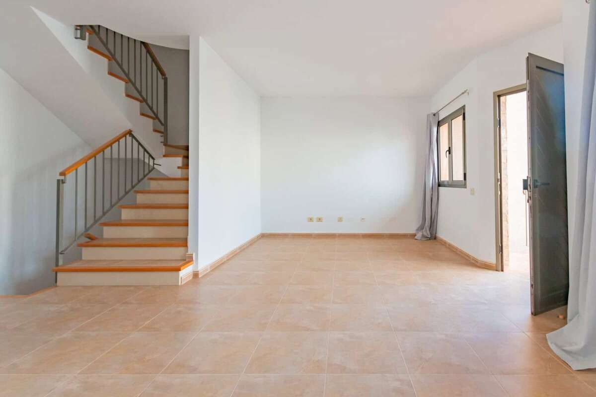 Duplex for sale in Santa Lucía de Tirajana  with Storage room