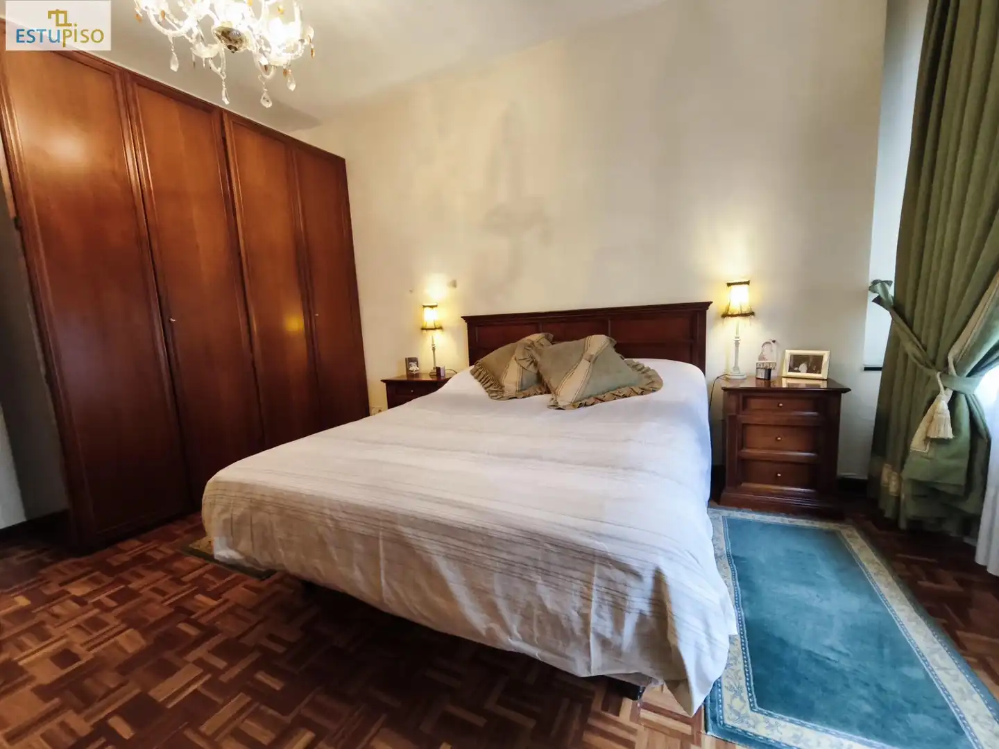 Bedroom of Flat for sale in Ensanche