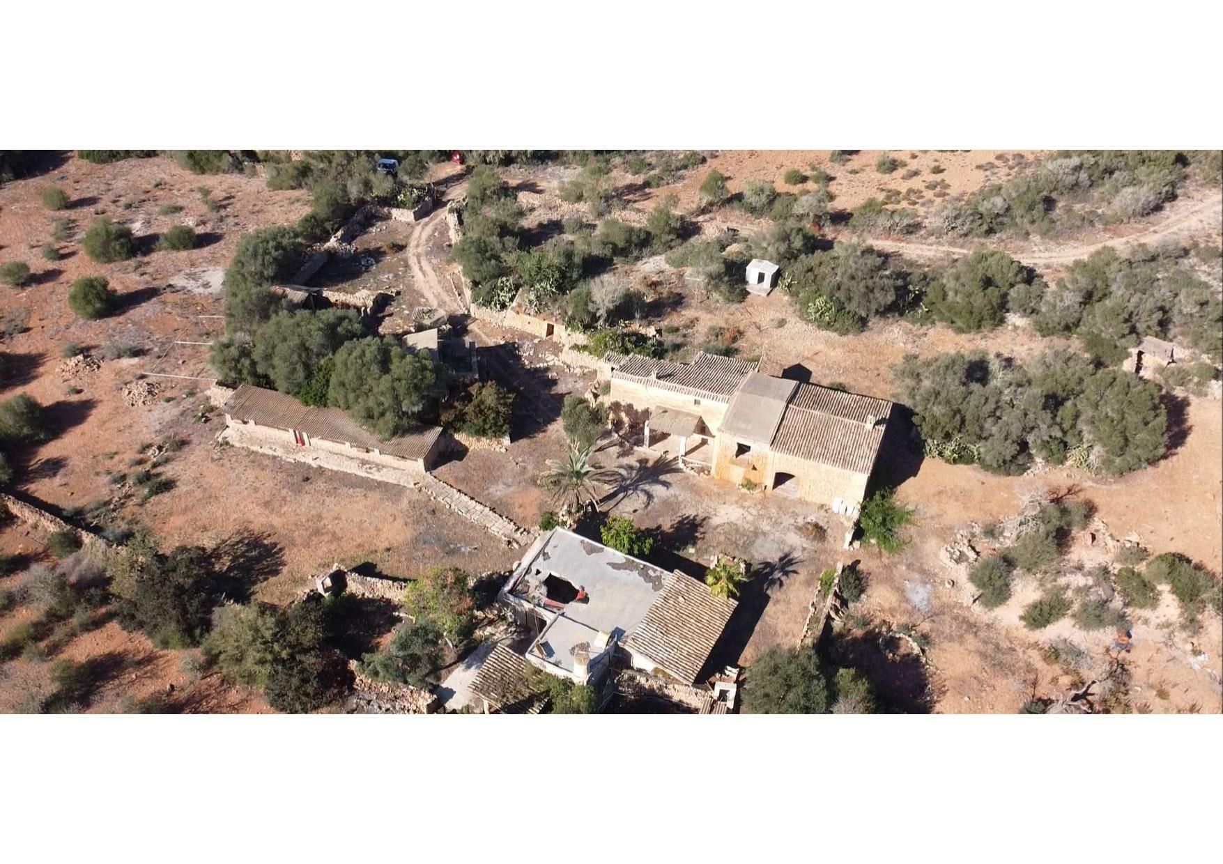 Country house for sale in Llucmajor pueblo