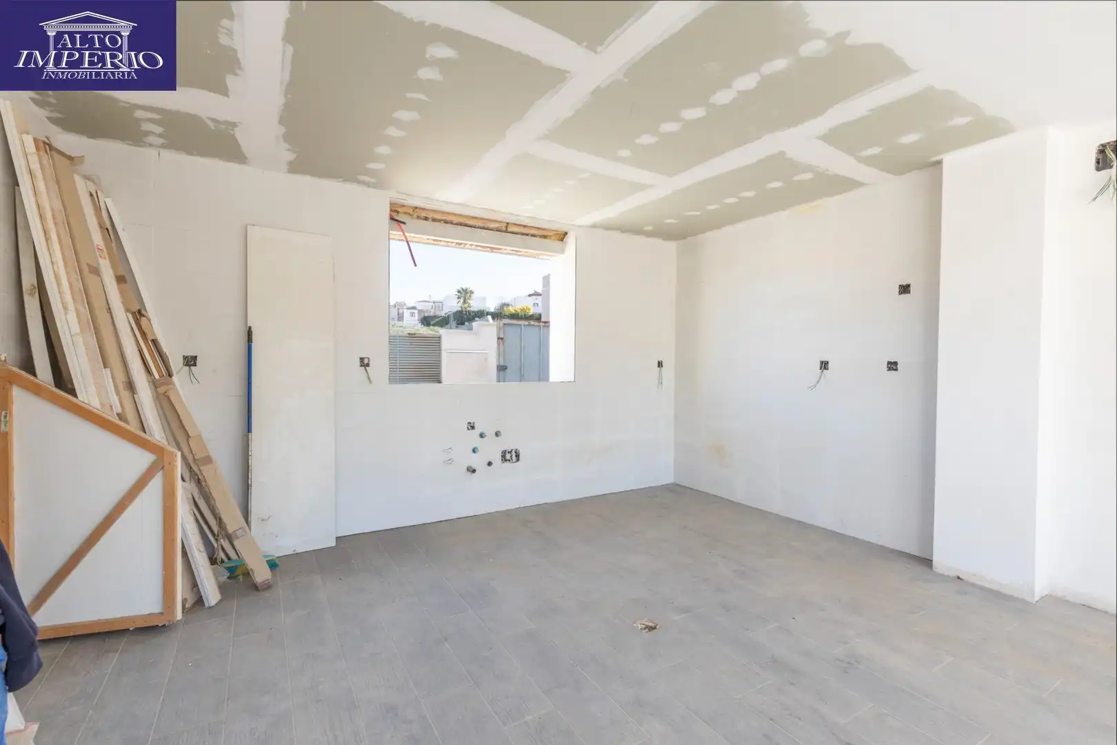 Detached house with terrace for sale in Calle Puntal de las Siete Lagunas 18, imagen 37