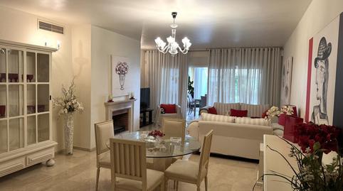 Foto 2 de Planta baixa de lloguer a Divina Pastora, Marbella