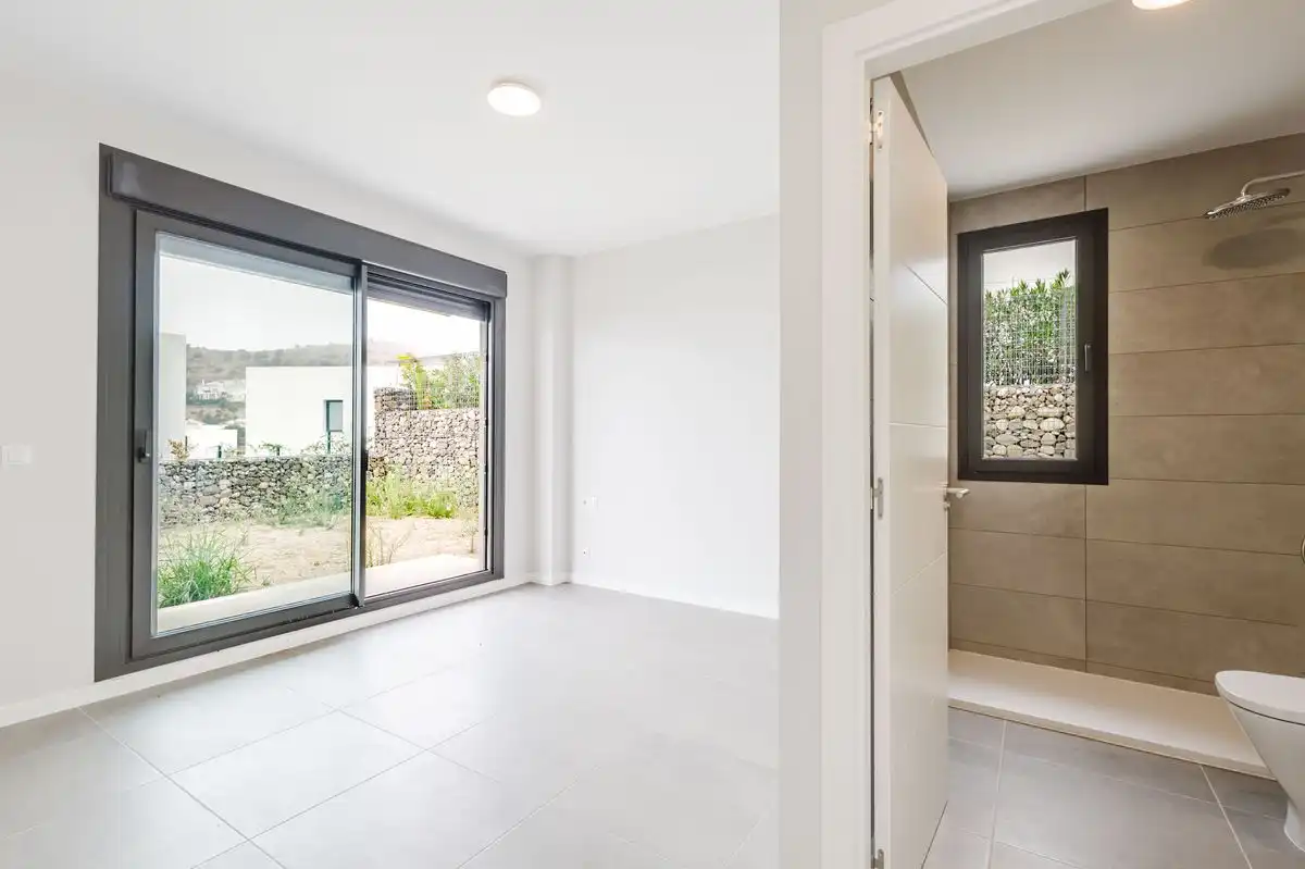 Terraced house with terrace for sale in Calle Pintores De Riviera, imagen 13