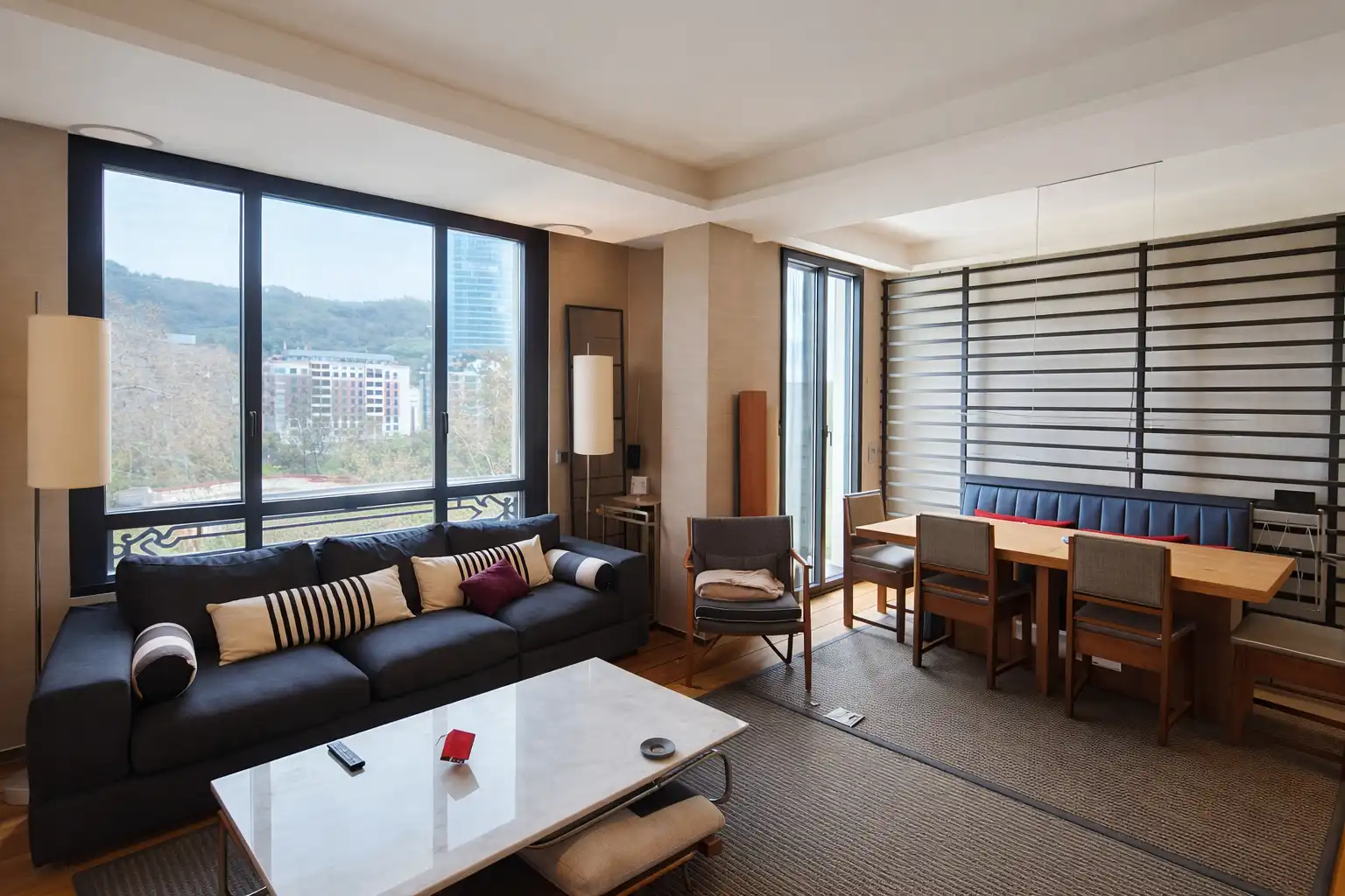 Living room of Flat for sale in Bilbao   with Heating, Parquet flooring and Terrace