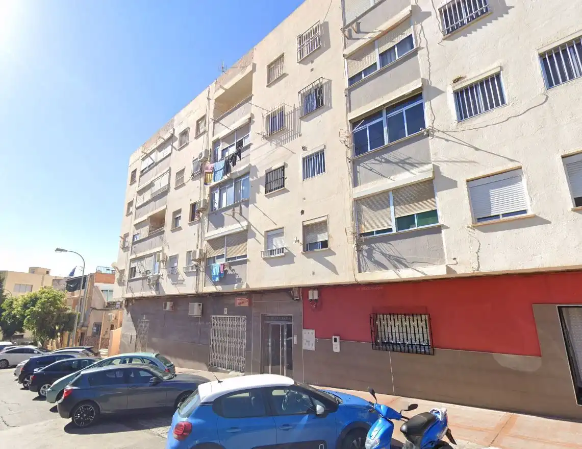 Apartamento en venta en CALLE REVERENDA MADRE MARIA MICAELA 5 0 1 B, imagen 2