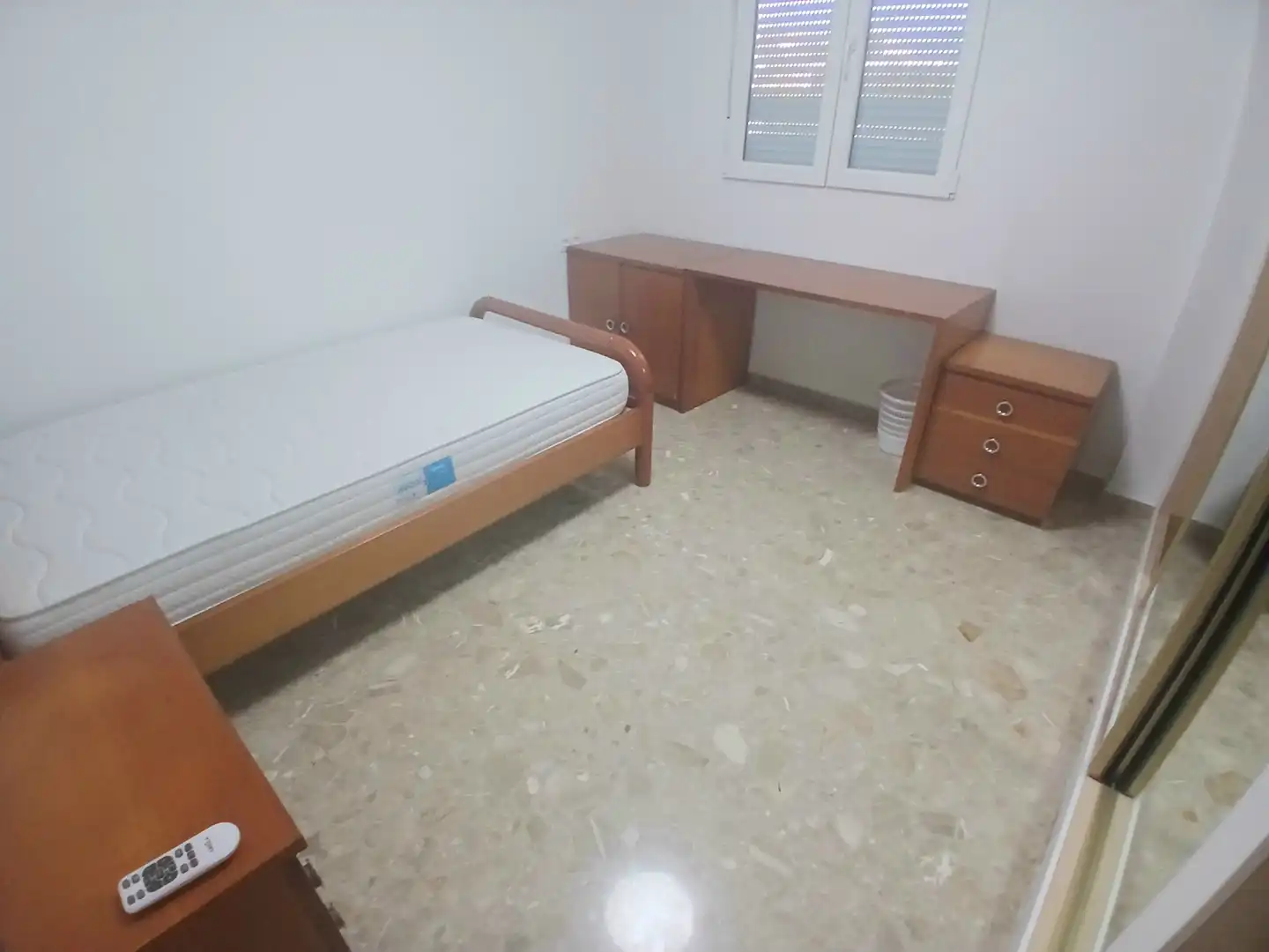 Schlafzimmer von Wohnung zur untervermieten in Almería mit Klimaanlage, Möbliert und Ofen