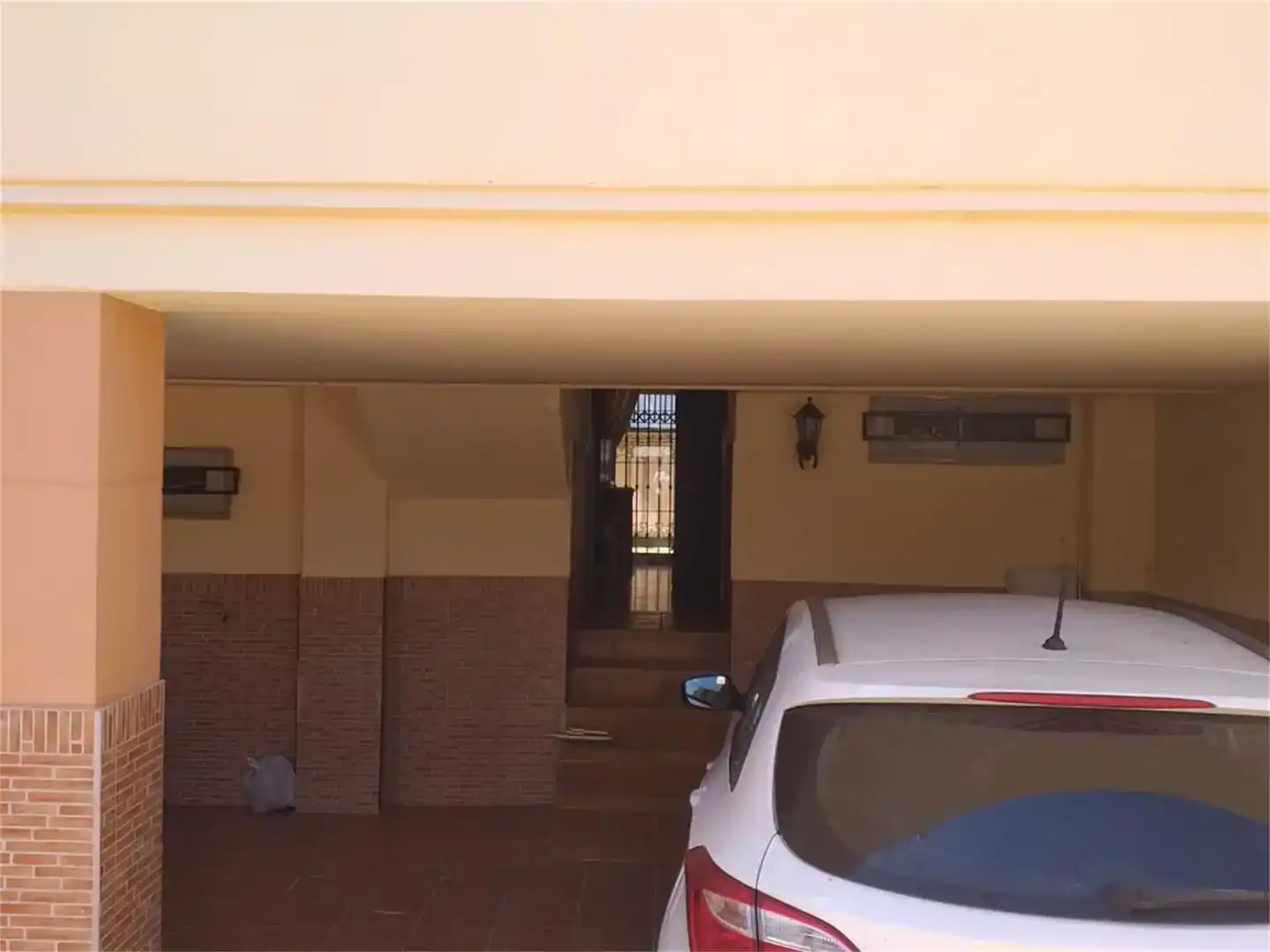 Aparcament de Casa adosada en venda en Isla Cristina