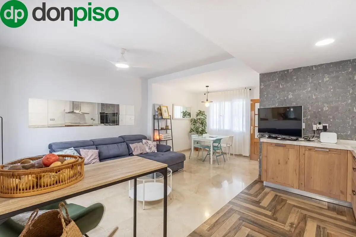 Houses for sale in Calle BADEN POWELL, 13, Barrio de Zaidín