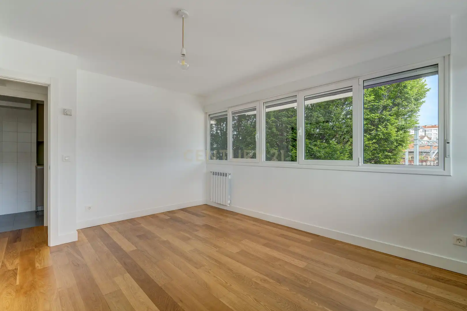 Bedroom of Flat for sale in Irun 