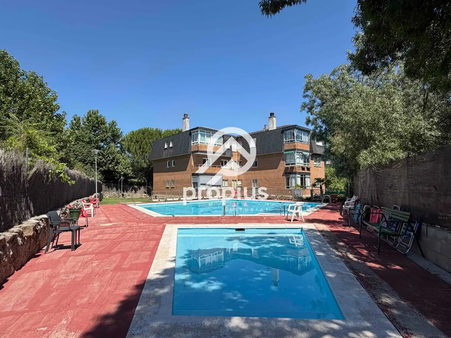 Piscina de Piso en venta en Hoyo de Manzanares con Calefacción, Parquet y Terraza