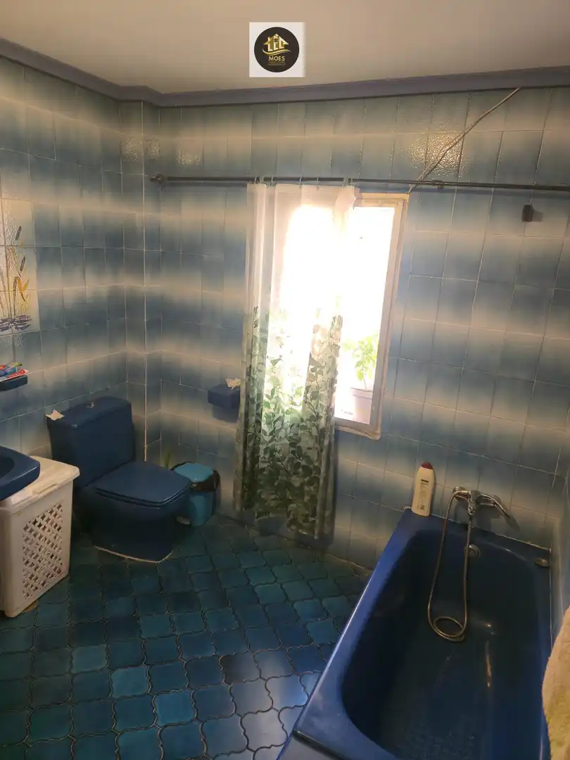 Bany de Casa o xalet en venda en Jaén amb Traster