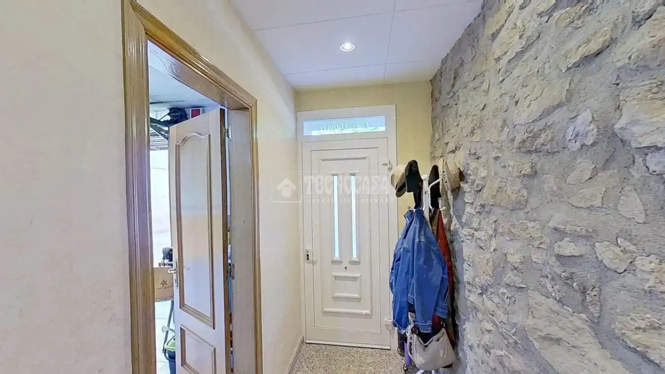 Casa adosada en venta en Manresa