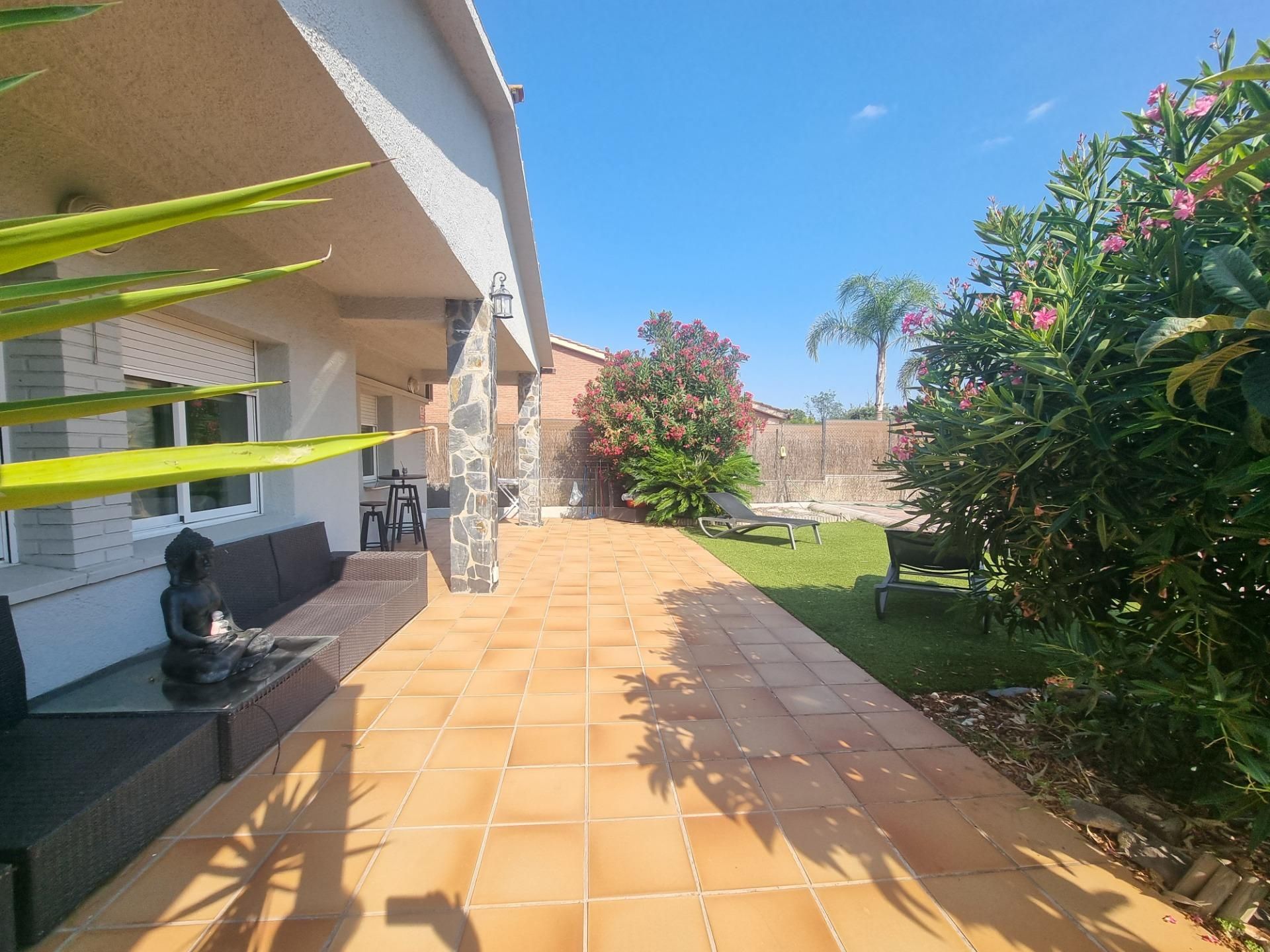 Terrassa de Casa o xalet en venda en Lliçà d'Amunt amb Aire condicionat, Calefacció i Jardí privat