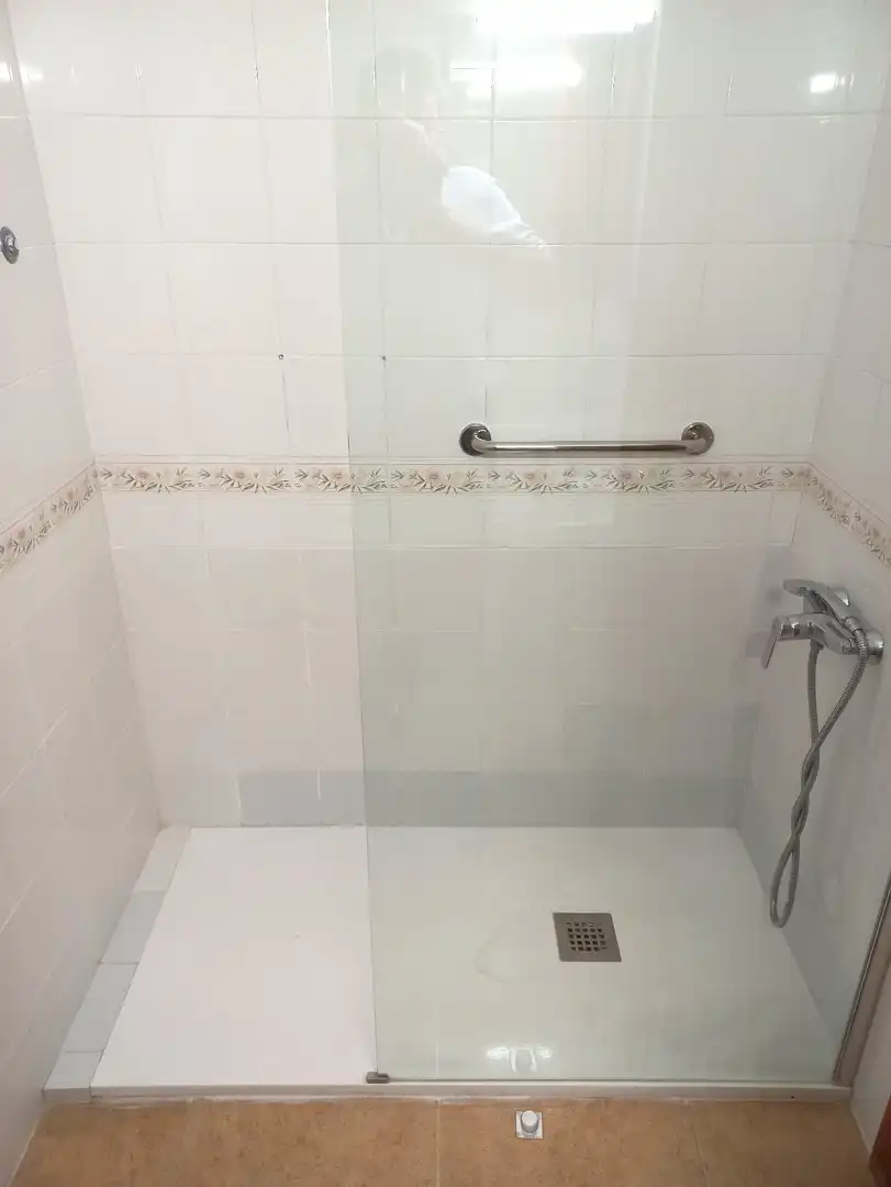 Baño de Piso de alquiler en Sanlúcar de Barrameda con Aire acondicionado, Calefacción y Terraza