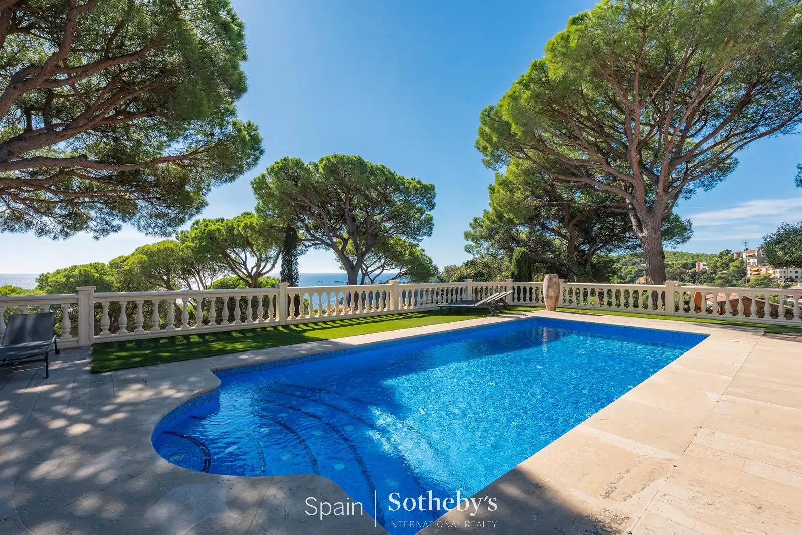 Casa amb piscina en venda a Carrer de les Canàries, imagen 9
