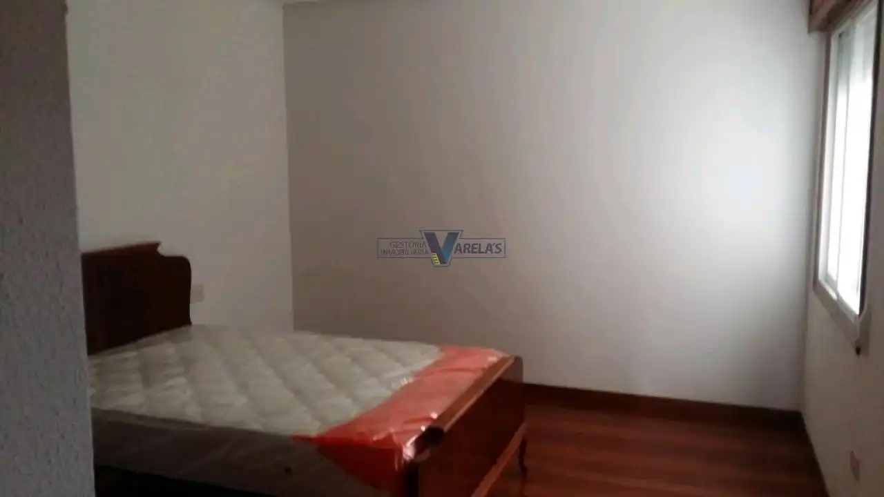Schlafzimmer von Wohnung zum Verkauf in Maceda mit Abstellraum und Balkon