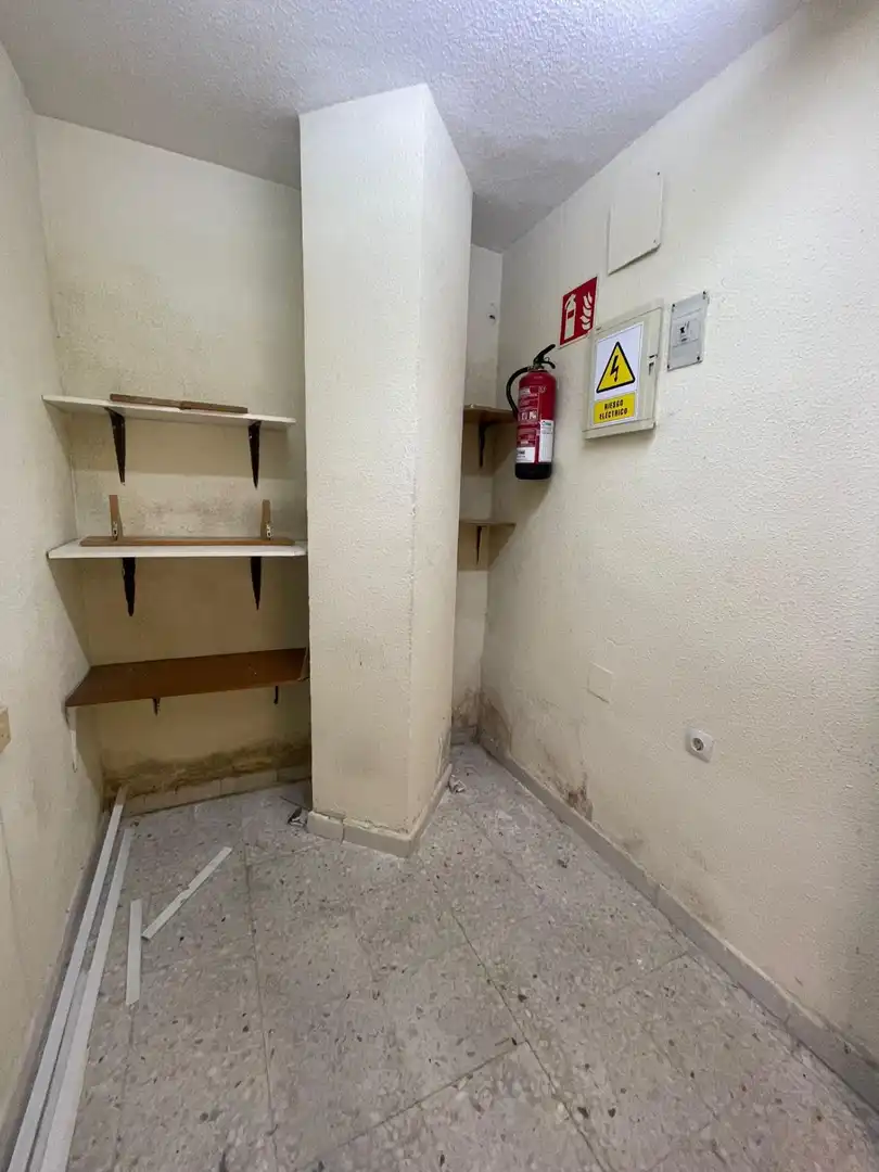 Local de alquiler en Fuenlabrada con Aire acondicionado