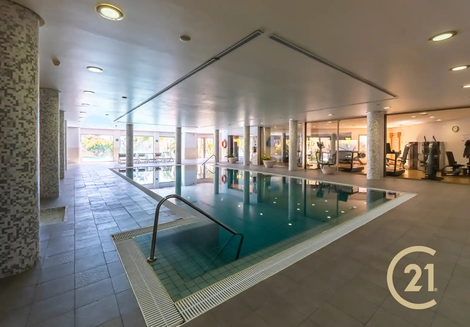 Piscina de Apartamento en venta en Marbella con Aire acondicionado, Terraza y Trastero