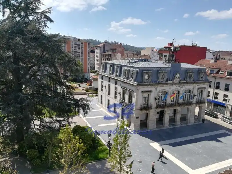 Oficina amb ascensor en venda a La Pola Siero, imagen 2