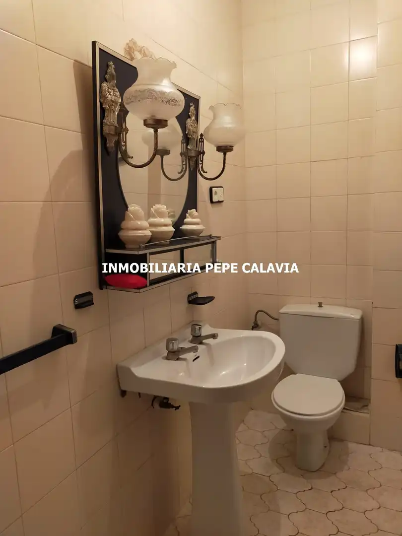 Baño de Dúplex en venta en Ibros con Aire acondicionado, Terraza y Balcón