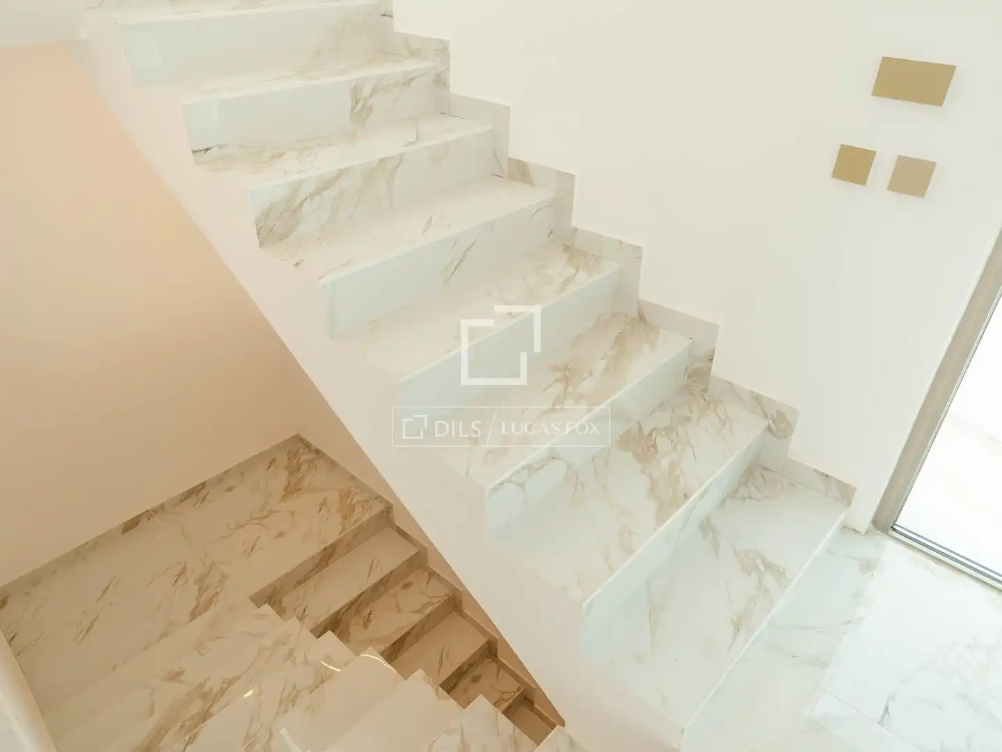 Houses for sale in Torrent  with Air Conditioner, Private garden and Terrace