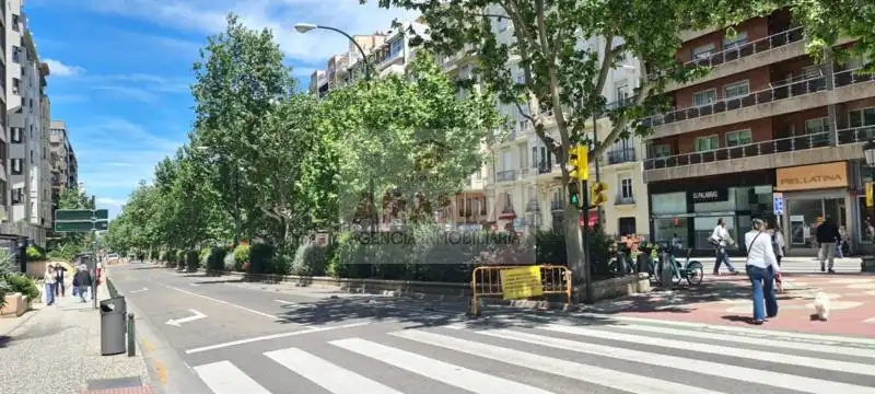 Vista exterior de Piso en venta en Zaragoza con Calefacción y Terraza