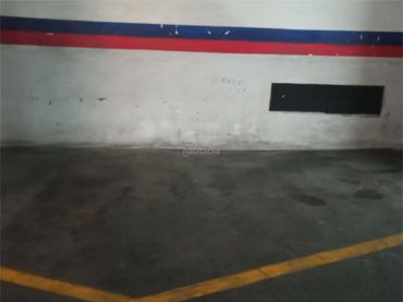 Einzelparkplatz zum Verkauf in Carrer de Pere III 13